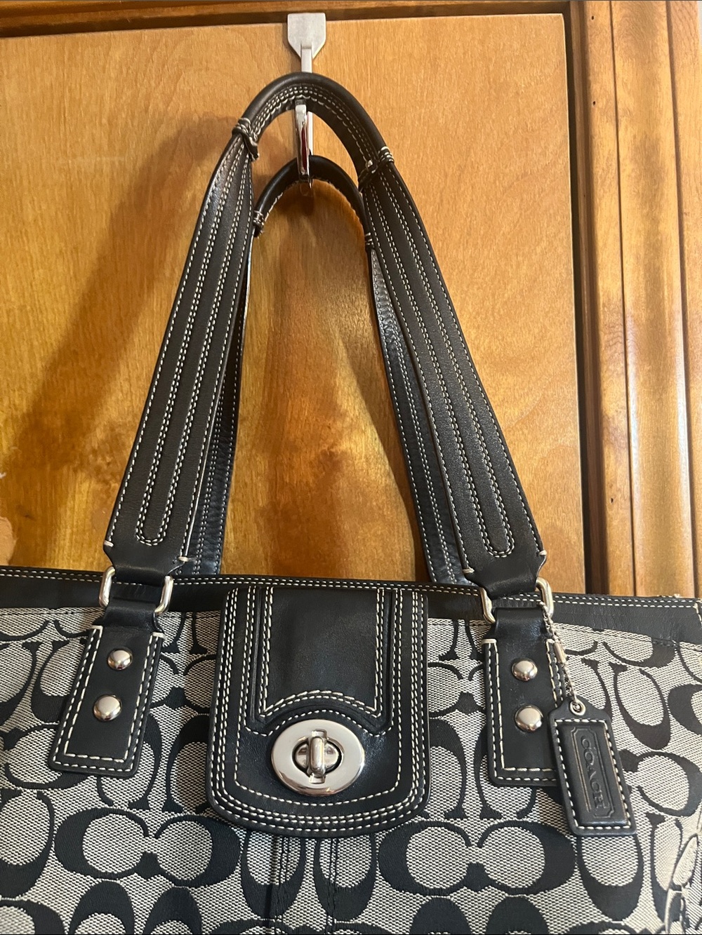 Coach Black Signature Logo Tote - Picture 2 of 12